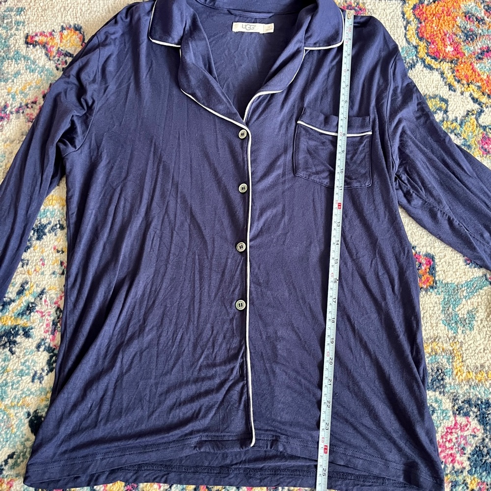UGG Long Sleeve Pajama Sleep Top Size Medium - Picture 4 of 8